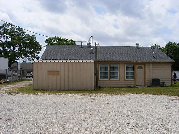 2nd image of 6104 De Moss Dr
