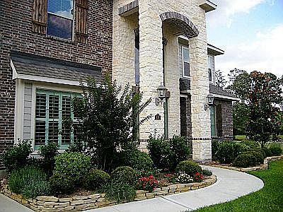 1st image of 131 N Almondell Cir
