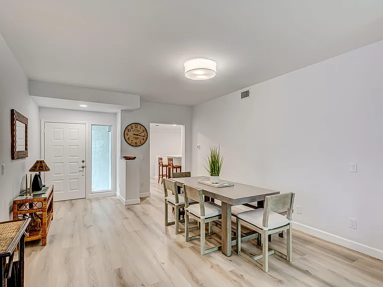 207 Mainsail Cir — Photo 8