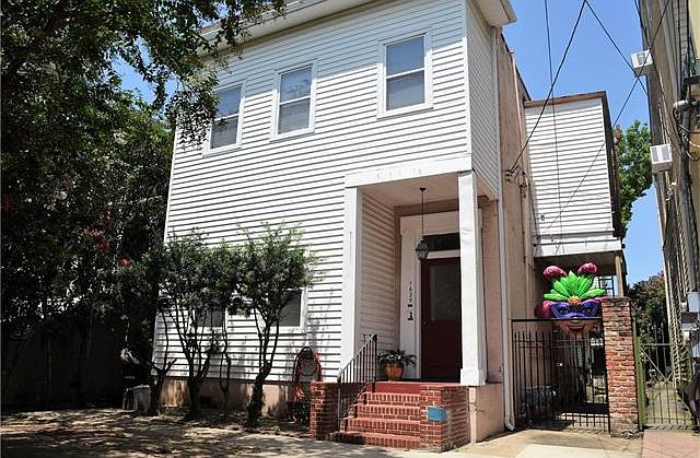 1st image of 1629 2nd St #C