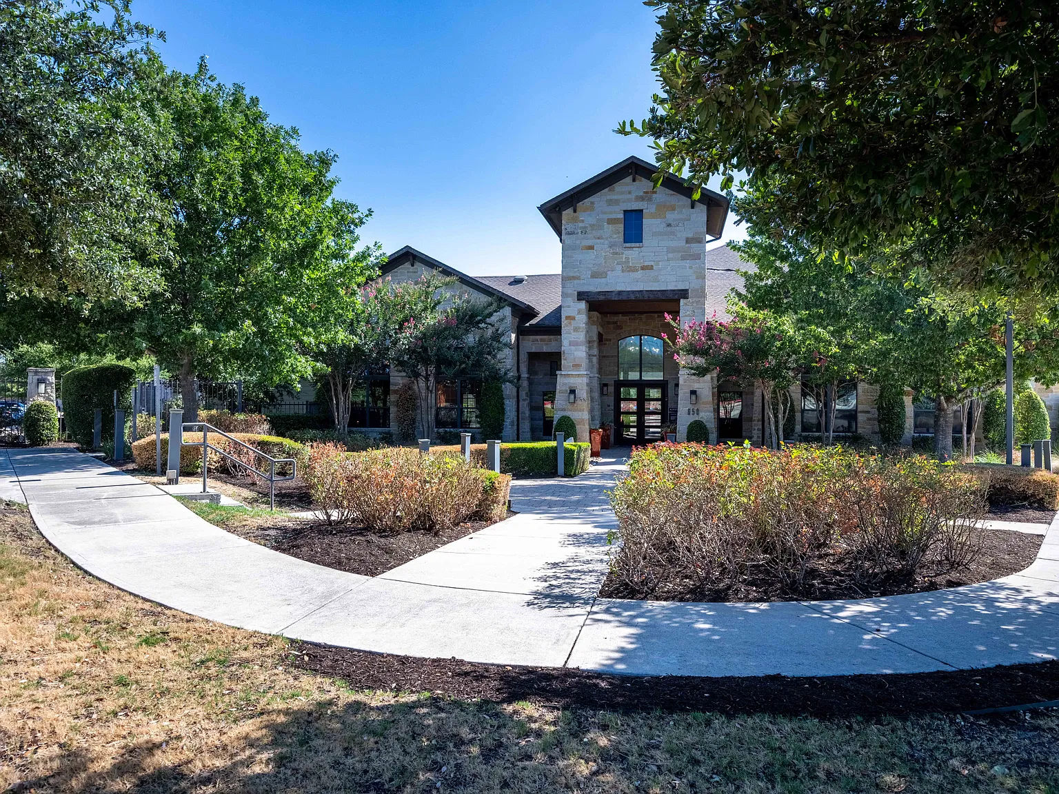 Alvista Round Rock — Photo 4