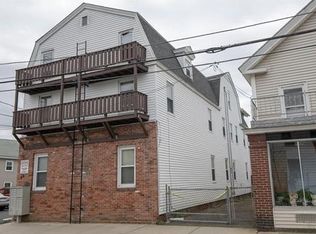 26 Pulaski St, Ware, MA 01082