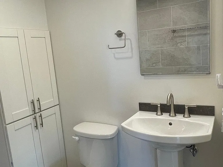 1676 Kamamalu Ave #A — Photo 6