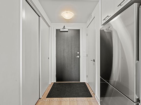 3rd image of 385 Winston Rd #1110