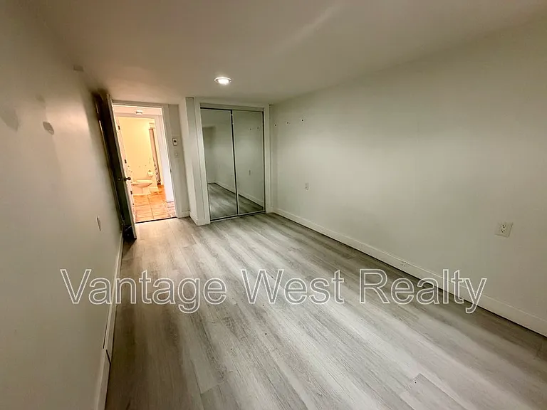 1230B Ethel St — Photo 13
