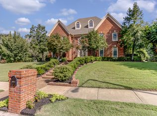 8954 Cairn Ridge Dr, Germantown, TN 38139