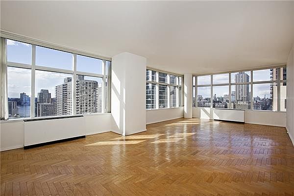 1st image of 160 W 66th St APT 20B
