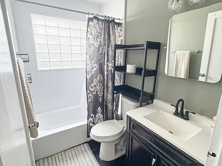 407 E Jersey St — Photo 17