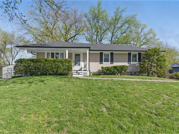424 W Moss St, Lawson, MO 64062