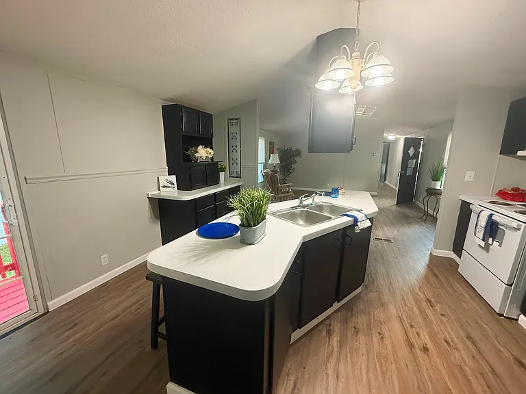 4916 Brown Station Rd #9 — Photo 3