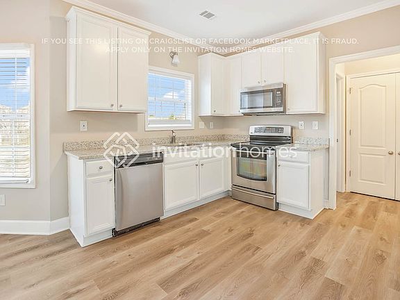 5th image of 213 Calli Ct
