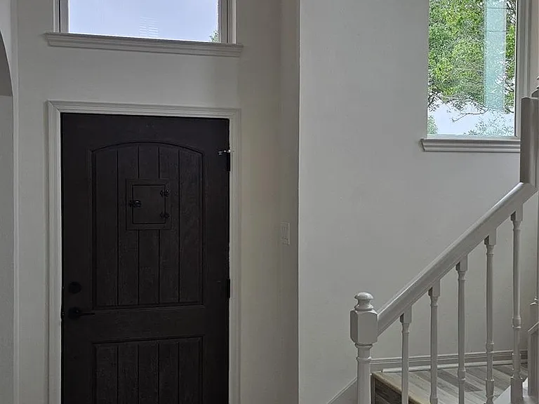 23510 Stratsborough Dr — Photo 4