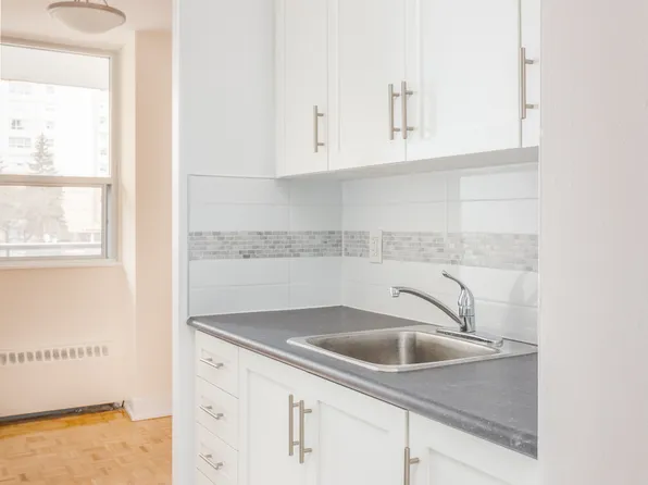 95 Havenbrook Blvd, Toronto, ON M2J 1A9