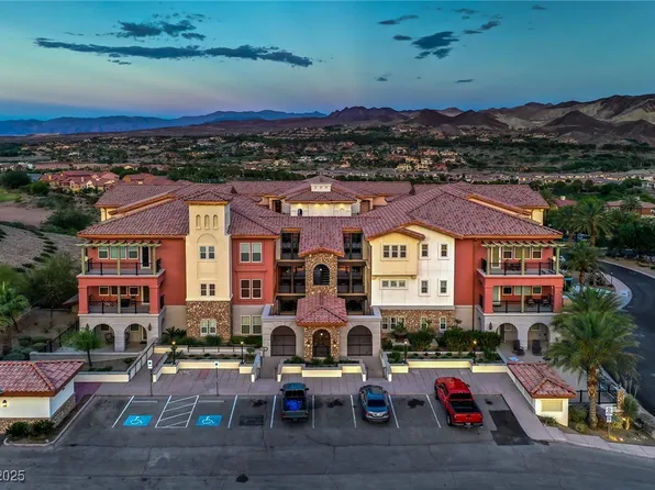 64 Strada Principale Unit 201, Henderson, NV 89011