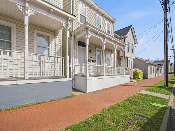 605 Dinwiddie St #B, Portsmouth, VA 23704