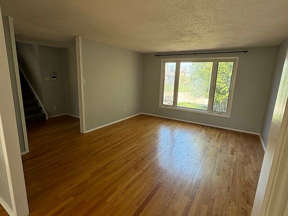 Living Room/Main Hall