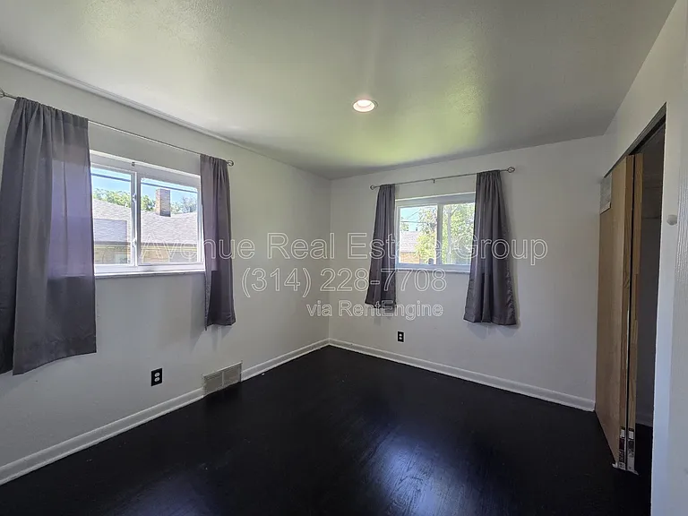 1115 Backer St — Photo 6
