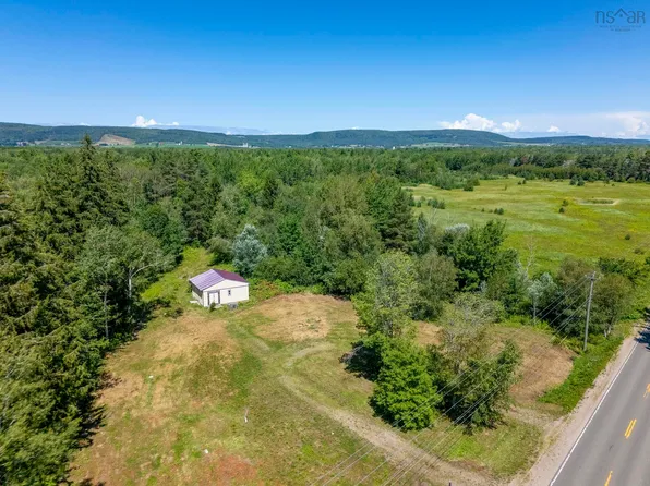 11757 Highway 1, Brickton, NS B0S 1M0