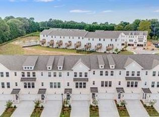 3192 Eastham Run Dr, Dacula, GA 30019