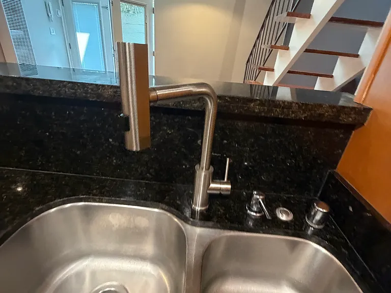 1395 Lyon St #4 — Photo 5
