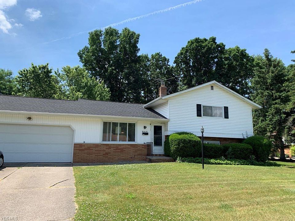 1st image of 8419 Royalview Dr