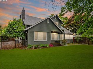 9119 SE Lincoln St, Portland, OR 97216