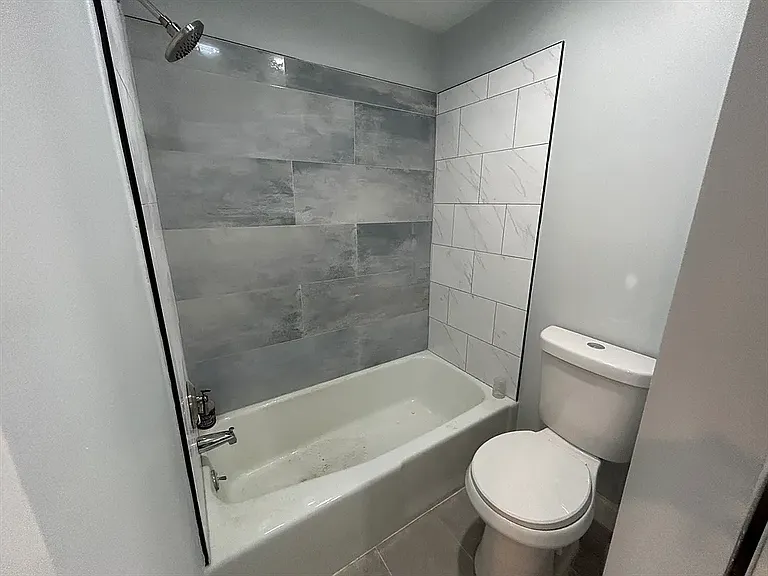 340 Main St #307 — Photo 4