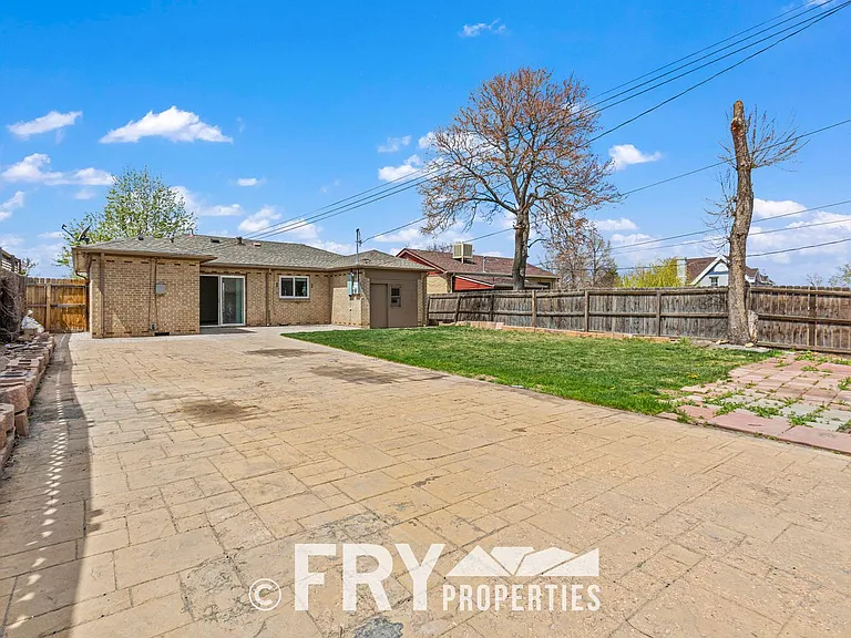 3446 N Adams St — Photo 27