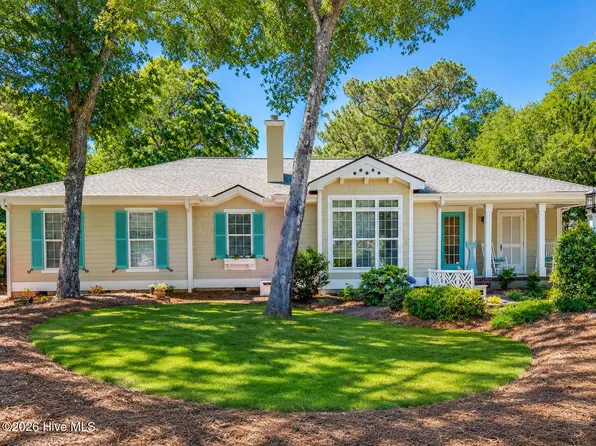 417 Holly Street, Emerald Isle, NC 28594