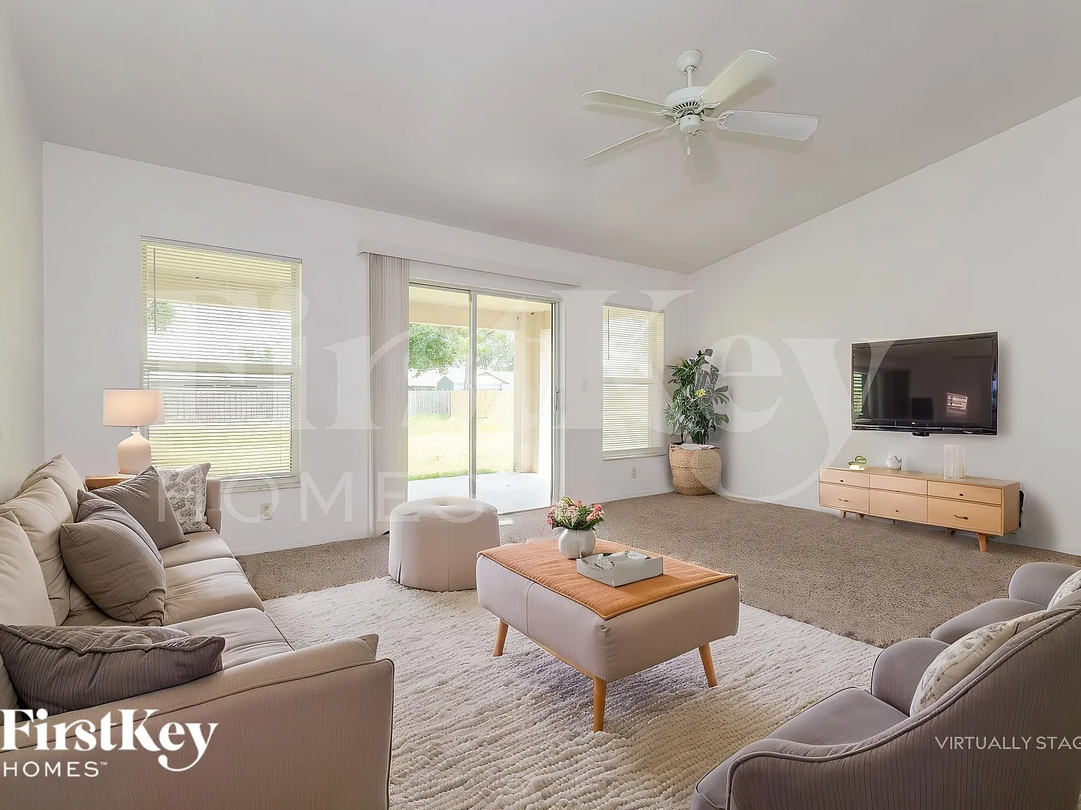 4 bed, 2.0 bath, 2078 sqft, $2,875 — Photo 3