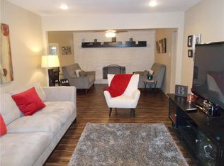 1038 Greg Ct, Irving, TX 75060