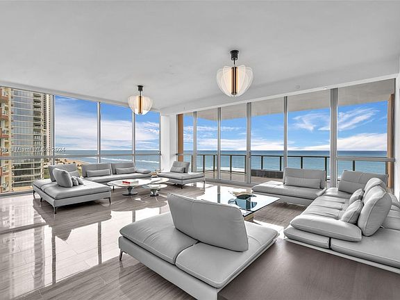 5th image of 17749 Collins Ave APT 801
