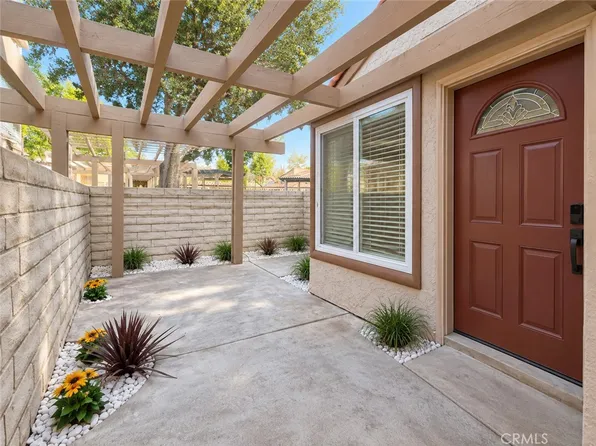 2704 Via Colina #9, Fullerton, CA 92835
