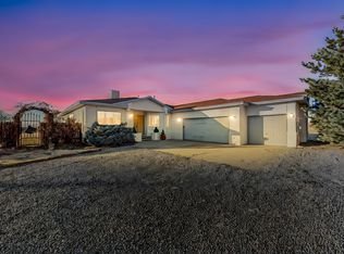 6333 Calle Vencejo, Santa Fe, NM 87507