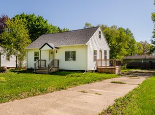 1439 Agard Ave, Benton Harbor, MI 49022