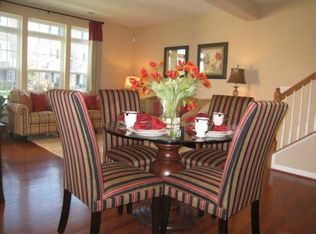 210 Alex Way #210, Cinnaminson, NJ 08077