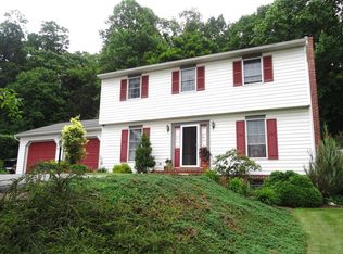 746 Maple Grove Rd, New Holland, PA 17557