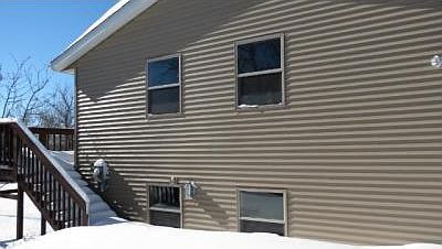 3rd image of 1414 County Road 6 NW