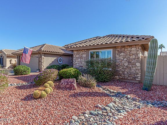 3rd image of 8707 W Rockwood Drive