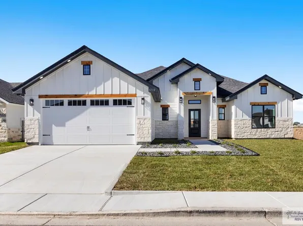 1210 Milania Dr, La Feria, TX 78559