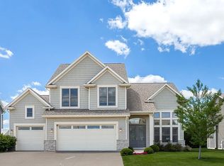 5700 Emily Rd, Bettendorf, IA 52722