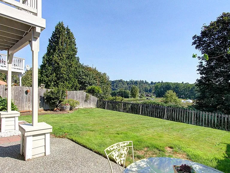 519 Cypress Ave — Photo 23