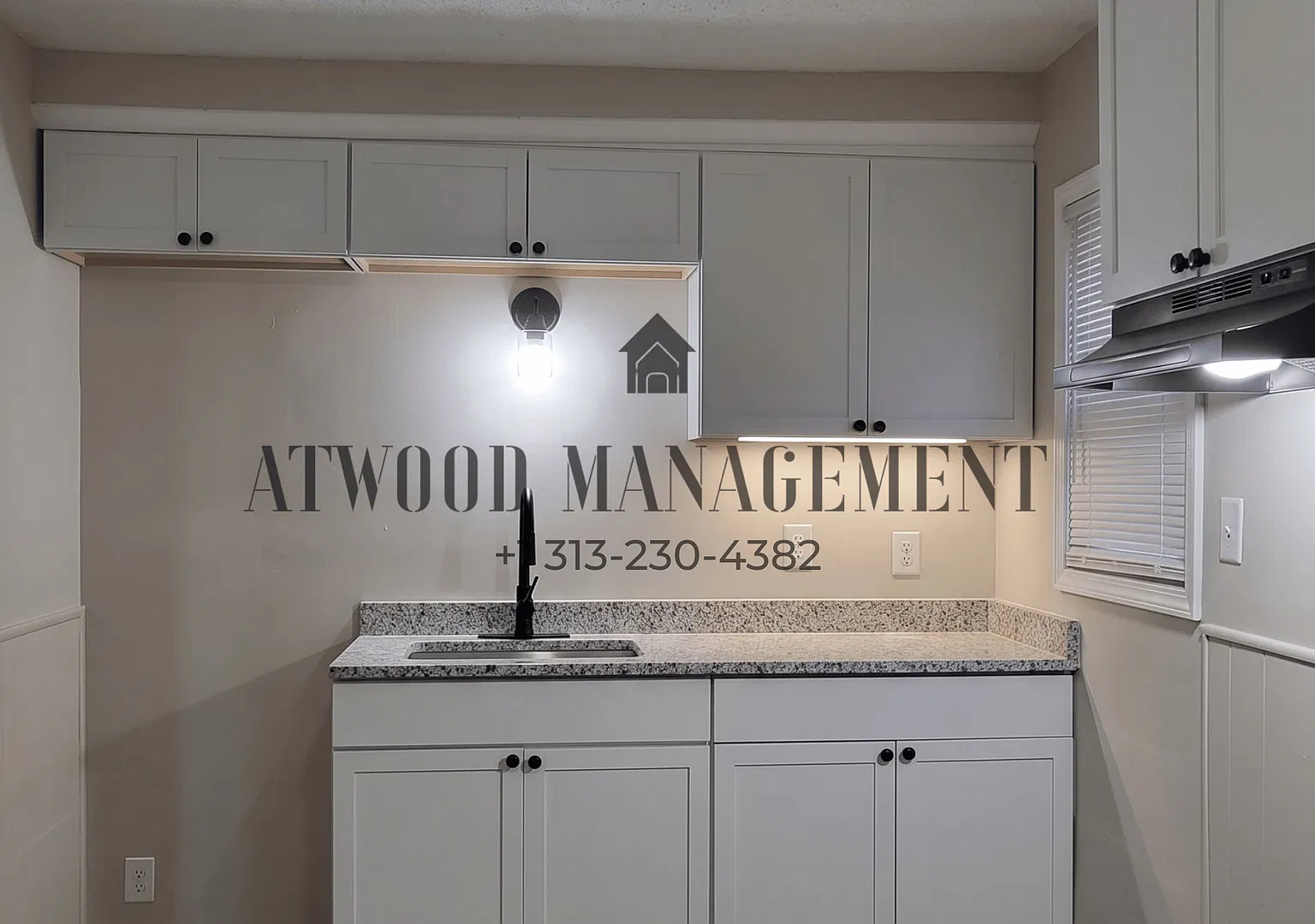 This beautifully updated 3-bedroom, 1-bath single-family home is ready for move-in! — Photo 2