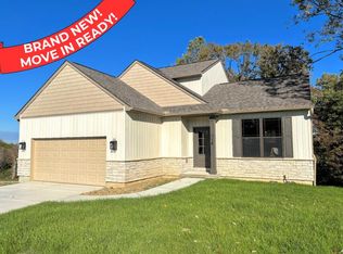 718 Ezra Dr, Taylor Mill, KY