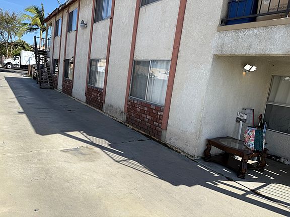 3rd image of 11217 Wright Rd APT B