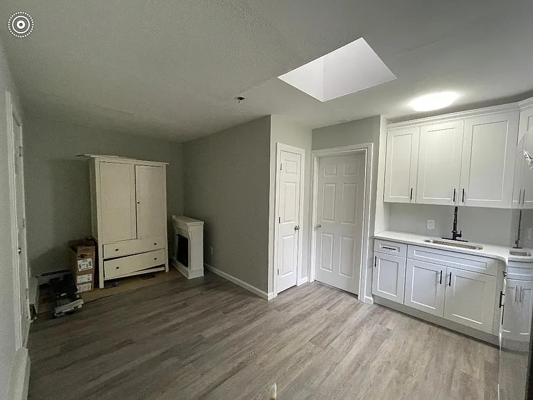 17 Chesapeake Bay Rd #1 — Photo 2