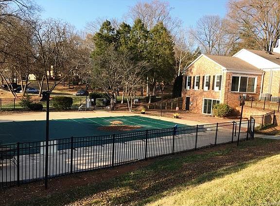 3rd image of 7352 Quail Meadow Ln