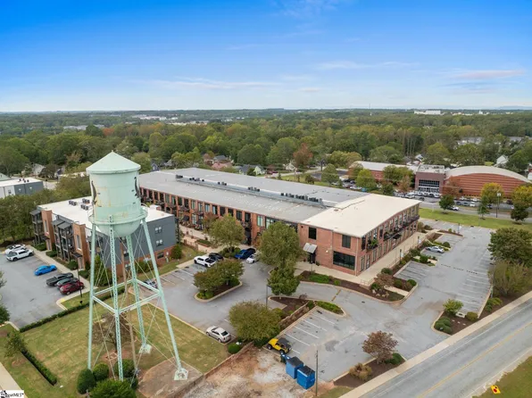 300 South St Unit 105, Simpsonville, SC 29681