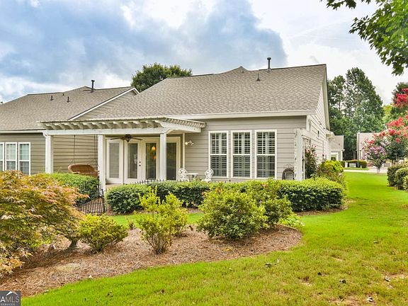 4th image of 6264 Brookside Ln