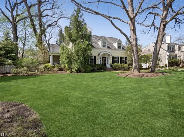 307 FOREST DRIVE SOUTH, Millburn Twp., NJ 07078